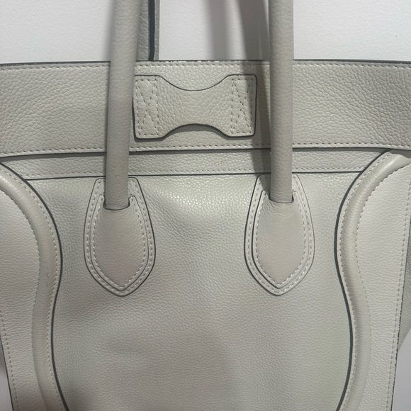 CELINE MINI LUGGAGE HANDBAG IN DRUMMED CALFSKIN OFF WHITE - Picture 4 of 8